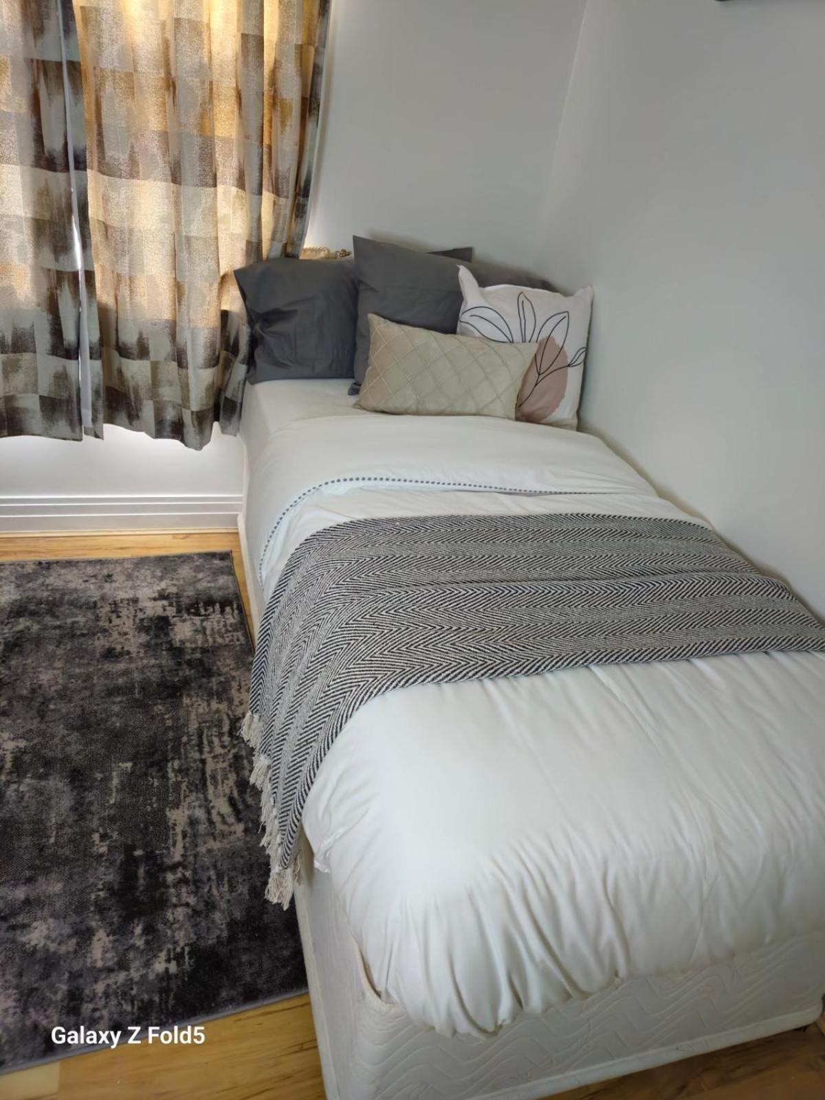 Spacious & Cosy Double And Single Bedrooms Close To Hendon & Colindale Tube Stations Extérieur photo