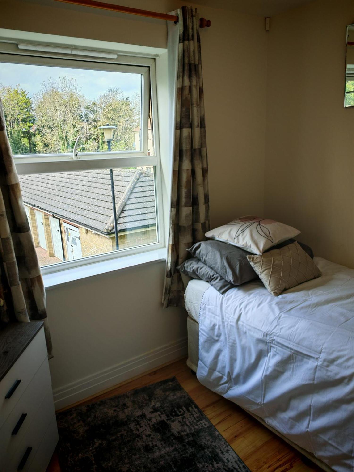 Spacious & Cosy Double And Single Bedrooms Close To Hendon & Colindale Tube Stations Extérieur photo